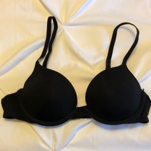 Victoria’s Secret Pink Wear Everywhere bra